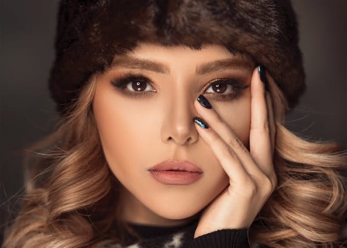 Dari Foto Selfie Hingga Portofolio Profesional: Langkah Demi Langkah Menuju Dunia Modeling