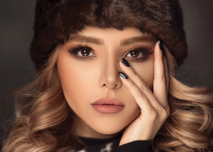 Dari Foto Selfie Hingga Portofolio Profesional: Langkah Demi Langkah Menuju Dunia Modeling