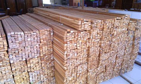 gambar kayu kruing