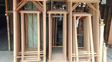 kayu kruing untuk kusen